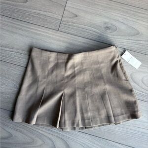 Abercrombie Pleated Mini Skort, XS, NWT